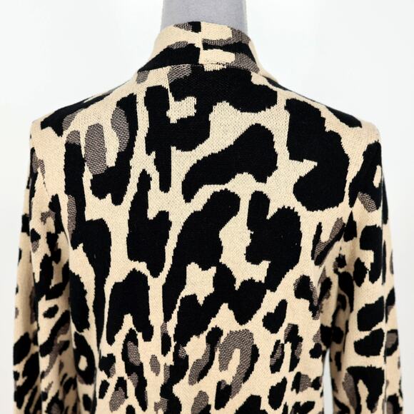 Chicos Sweater 2 Womens Large Beige Black Animal Print Open Cardigan Mob Wife - Picture 9 of 14